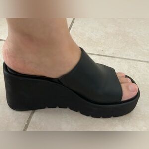 Madden Girl Black Wedge Slides